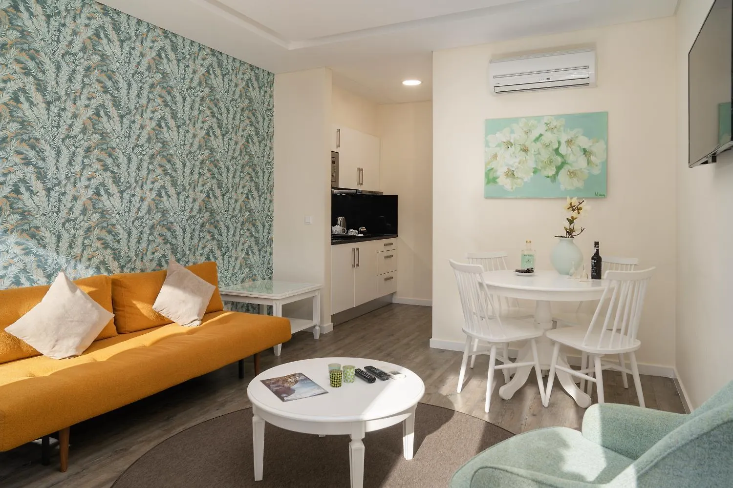 *** Guest house Ourmadeira - Babosas Village, Gardenias And Greenspaces Funchal  Portugal